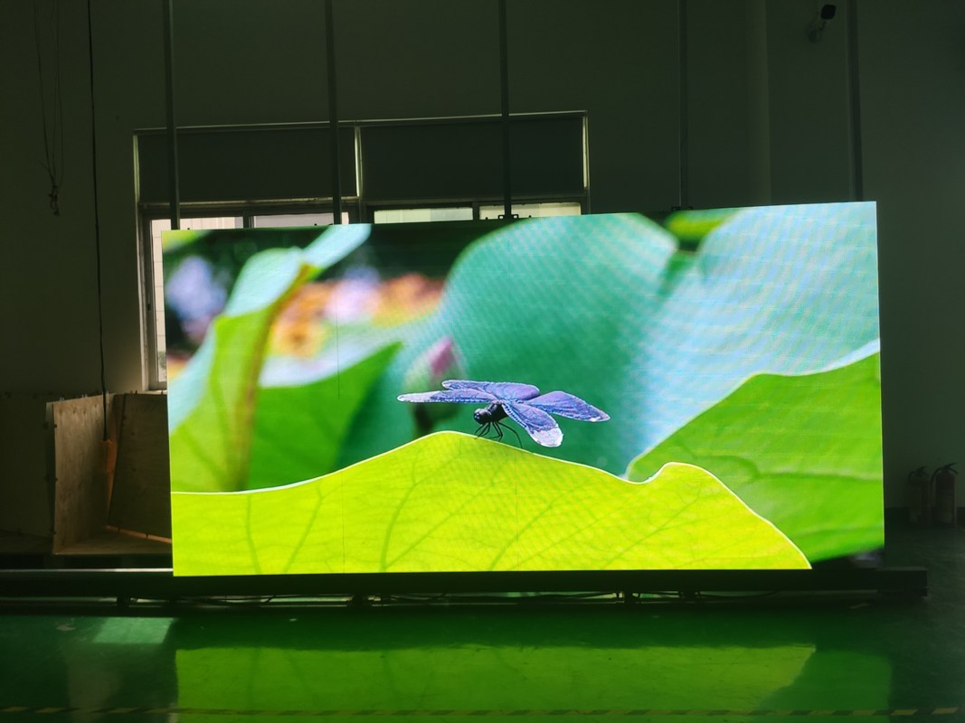 Ανθεκτικές εξωτερικές οθόνες LED RGB Μεγάλες P4.81 P3.91 P2.064 SMD1921
