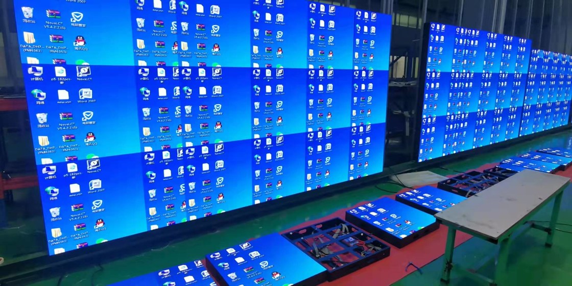 Πολυχρωματική εσωτερική οθόνη οθόνης LED P3.91 P5.95 Σταθερή εγκατάσταση