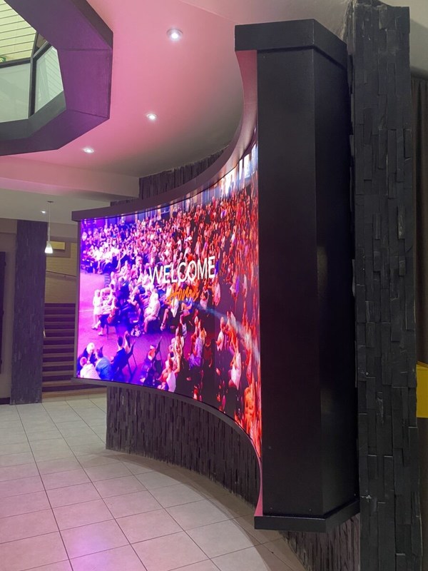 RGB HD σκηνική εκδήλωση LED οθόνη Πολυχρωματική ευέλικτη για συναυλία