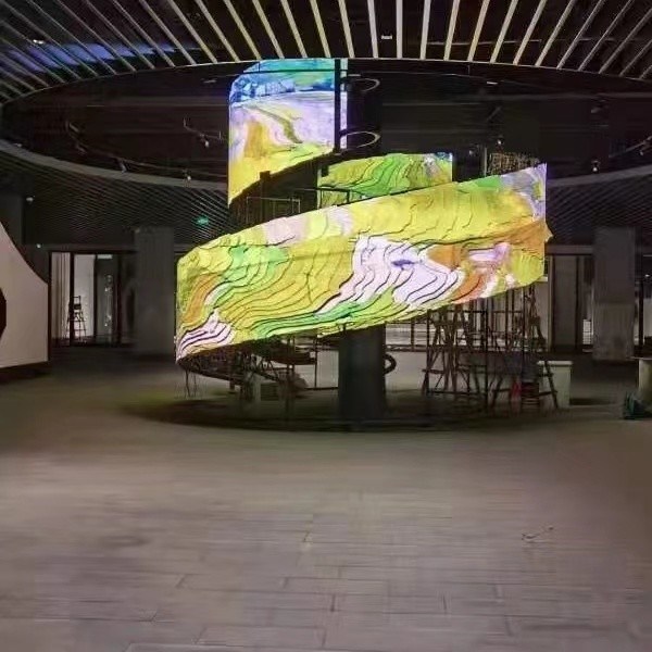 Στρογγυλή λεπτή ευέλικτη οθόνη οθόνης LED P1.8 P2 P2.5 P3 πλήρες χρώμα